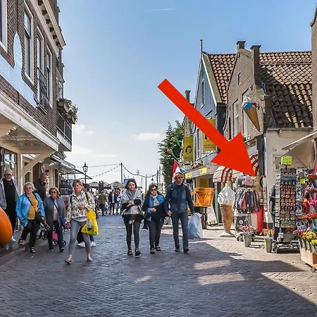 Cosy House In The Centre Of